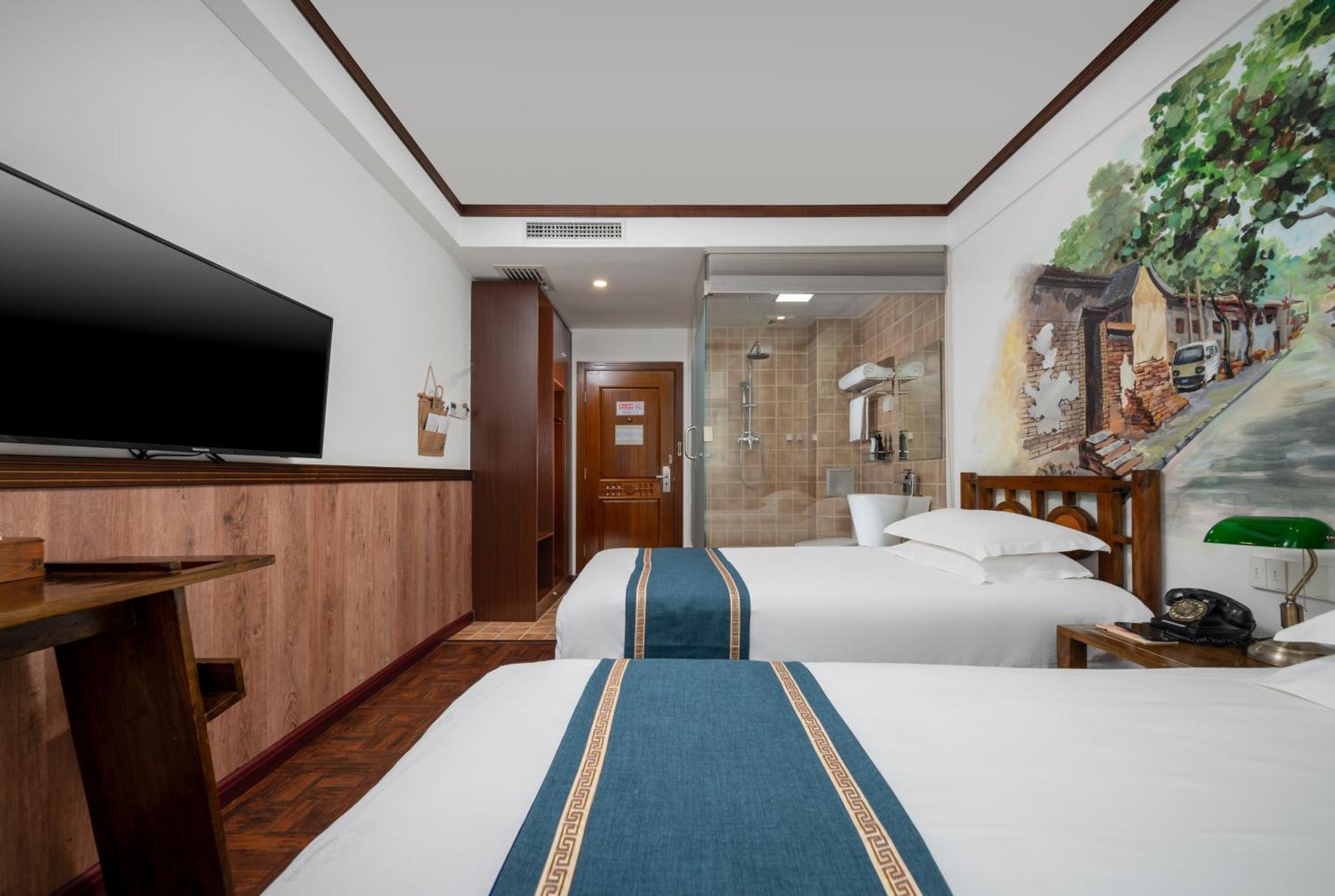 Nost Algia Hotel - Near Beijing Yonghe Lama Temple, Ghost Street, Beihai Park, Jingshan Park, Drum Tower, Houhai Bar Street, Tian'Anmen Square, Located In Beijing Traditional Hutongs, 5 Minutes Away From Subway, Free Laundry Serive Экстерьер фото